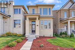 27 APPLEGATE DRIVE  East Gwillimbury, ON L9N 0R2