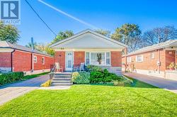 78 GILROY DRIVE Toronto, ON M1P 2A1