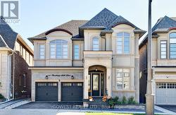 14 THRESHING MILL BOULEVARD Oakville, ON L6H 0V7