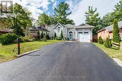 48 WESLEY AVENUE Wasaga Beach, ON L9Z 1C8