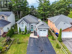 Walking distance to new developemnt and beach! - 