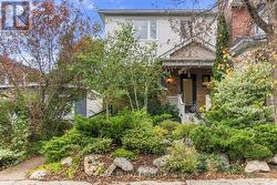 272 HIGHFIELD ROAD Toronto, ON M4L 2V5