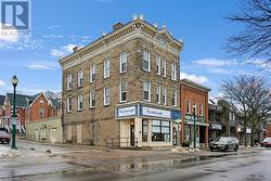 1 - 1-42 KING STREET E  Brockville, ON K6V 1B1