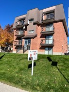 2-775 Mtée Montrougeau  Laval (Fabreville), QC H7P 3M1