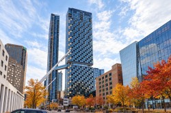 5101-1210 Rue Jeanne-Mance Montréal (Ville-Marie), QC H2X 1M1