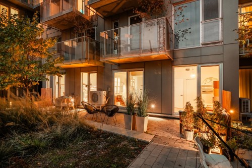 151-288 Rue Richmond  Montréal (Le Sud-Ouest), QC H3J 0C4