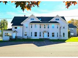 6 Pond Street Charlottetown, PE C1A 2P2