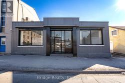 290 DUNDAS STREET Woodstock (Woodstock - North), ON N4S 1B2