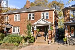 39 THURSTON ROAD Toronto, ON M4S 2V8