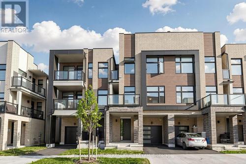 1284 DEMPSTER LANE  Oakville, ON L6H 7Y7