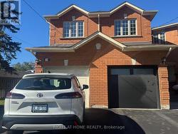 14 ACME CRESCENT Toronto, ON M9R 3B8