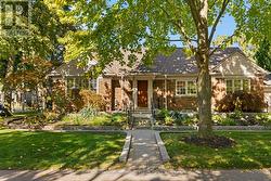 50 MEADOWVALE DRIVE Toronto, ON M8Y 2P3