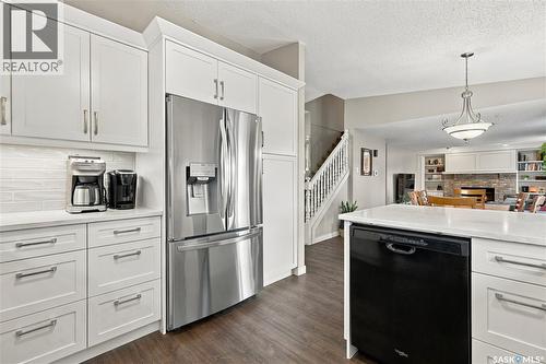 246 Hector Crescent N, Regina, SK 