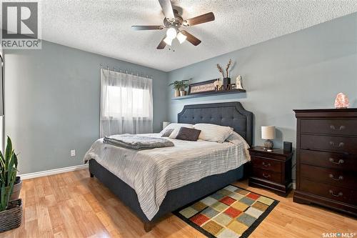 246 Hector Crescent N, Regina, SK 