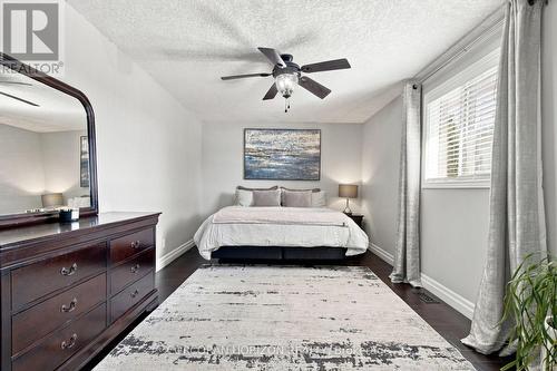 27 Costain Court, Kitchener, ON 