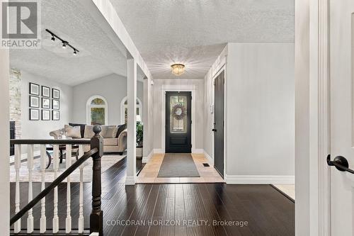 27 Costain Court, Kitchener, ON 