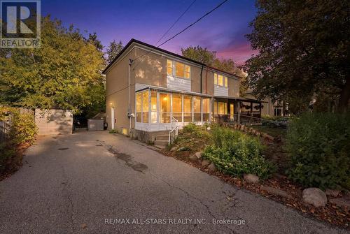 333 NEAL DRIVE  Richmond Hill, ON L4C 3L3