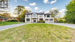 1427 LAKESHORE ROAD W Oakville, ON L6L 1G4
