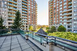 Amenities Clubhouse - Rooftop Patio - 
