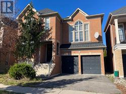 ROOM 2 - 16 HEARTHSIDE AVENUE Richmond Hill, ON L4E 5E7