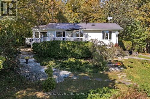 487 MORRISON POINT ROAD  Prince Edward County (South Marysburg Ward), ON K0K 2P0