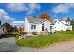 12 Pringle ST Sackville, NB E4L 3E8