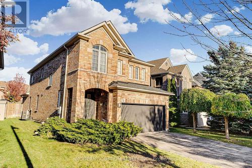 5 WOODCOTE CRESCENT  Halton Hills, ON L7G 6M2