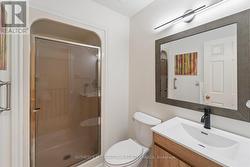 newly renovated main floor 3 pc - 