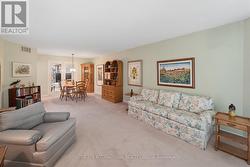 Dining area - 