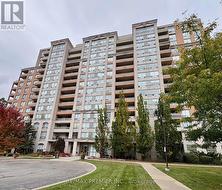 612 - 29 NORTHERN HEIGHTS DRIVE Richmond Hill, ON L4B 4M4