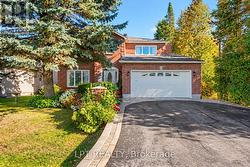 24 BELLEVIEW DRIVE  Ottawa, ON K2L 1W3