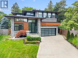 95 PENSTOCK COURT Richmond Hill, ON L4C 4P3