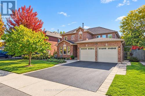 2086 SPRUCEDALE DRIVE  Oakville, ON L6H 5W3