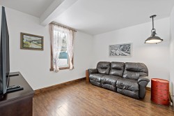 Salon - 