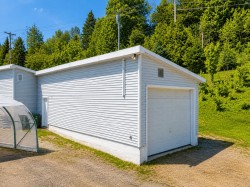 Garage - 