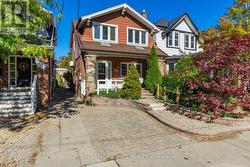 34 BRACKEN AVENUE Toronto, ON M4E 1N5