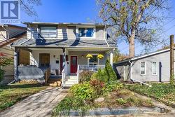 32 ALDERGROVE AVENUE Toronto, ON M4C 1B2