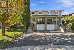 54 IVAN NELSON DRIVE Toronto, ON M2R 3P7
