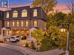 22 JEREMIAH LANE Toronto, ON M1J 0A4