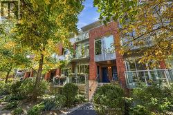 3 - 48 BOSTON AVENUE Toronto, ON M4M 2T9