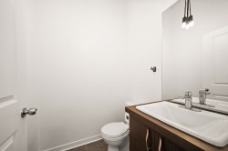 Powder room - 