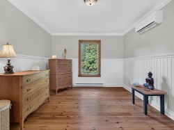 Bureau - 