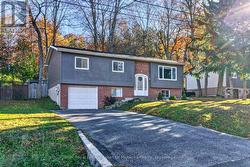 9 SHAW CRESCENT Huntsville, ON P1H 1V8