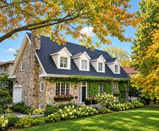 456 Av. Sloane Mont-Royal, QC H3P 1B6