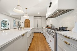 Kitchen - 