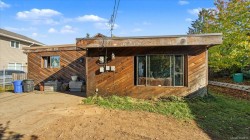 651 Dogwood St Campbell River, BC V9W 2Y6