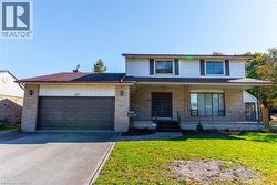 30 WOODWAY Trail Brantford, ON N3R 6G7
