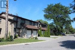 UNIT 44 - 29 FUNDY BAY BOULEVARD Toronto, ON M1W 3A2