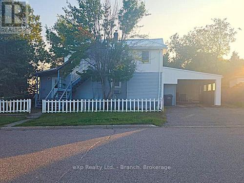 58 SECOND STREET E  Kirkland Lake, ON P2N 1R5