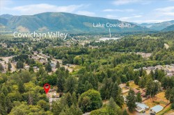 7323 Neva Rd Lake Cowichan, BC V0R 2G0